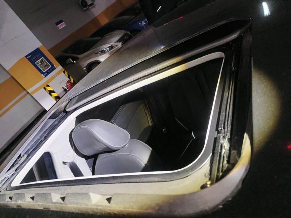 [广州·粤A] 二手奥迪奥迪A6L2018款 30周年年型 35 TFSI 时尚型