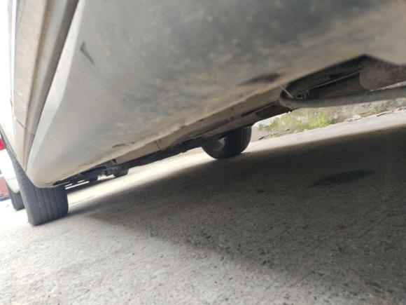 [上海·皖A] 二手一汽森雅R72016款 1.6L 自动尊贵型