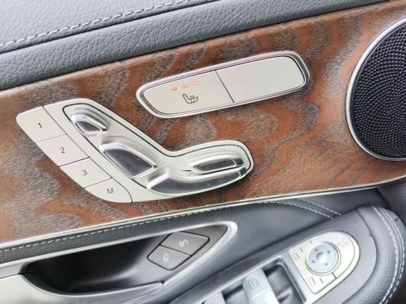 [义乌·浙G] 二手奔驰奔驰GLC2016款 GLC 300 4MATIC 动感型