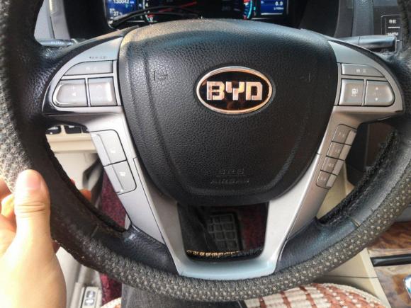 [义乌·浙G] 二手比亚迪比亚迪G62012款 1.5T 自动尊荣型