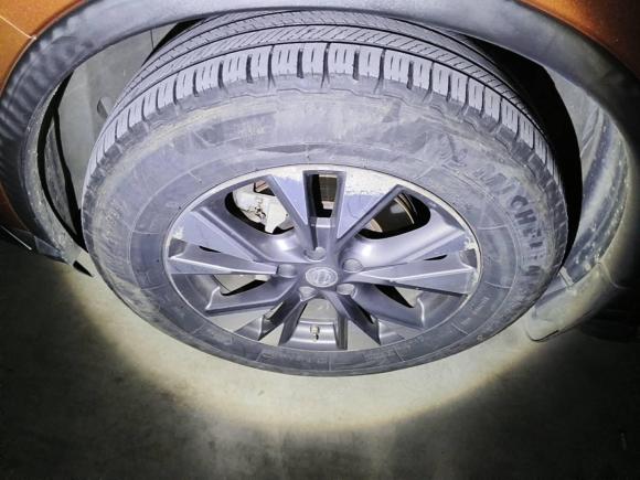 [武汉·鄂A] 二手日产楼兰2015款 2.5L XL 两驱智尚版