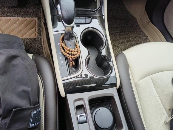 [成都·川A] 二手别克威朗2015款 三厢 15S 自动领先型