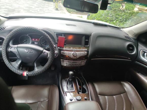 [上海·沪B] 二手英菲尼迪英菲尼迪QX602014款 2.5 S/C Hybrid 两驱卓越版