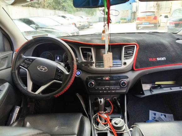 [嘉兴·浙E] 二手现代途胜2015款 1.6T 双离合两驱智能型