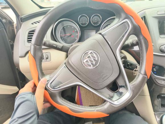 [上海·沪C] 二手别克君威2015款 2.0L 领先时尚型