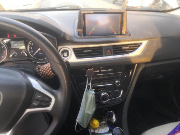 [佛山·粤E] 二手长安悦翔V72015款 1.6L 自动乐享型 国IV