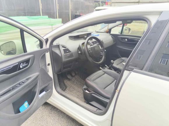 [西安·陕A] 二手雪铁龙世嘉2016款 经典 三厢 1.6L 手动科技版