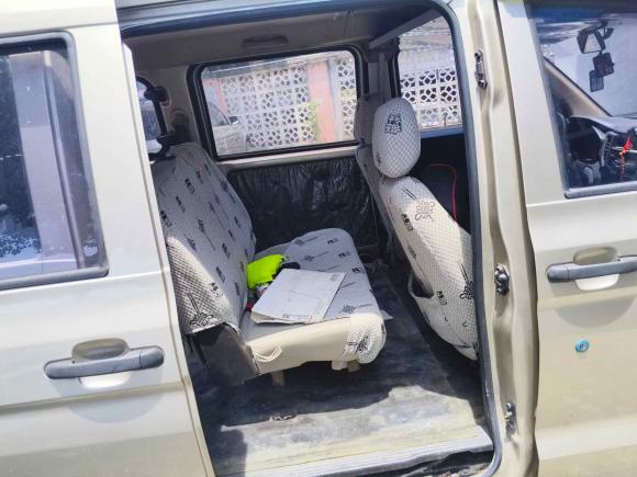 [上海·苏J] 二手五菱汽车五菱宏光V2021款 1.5L劲取版LAR