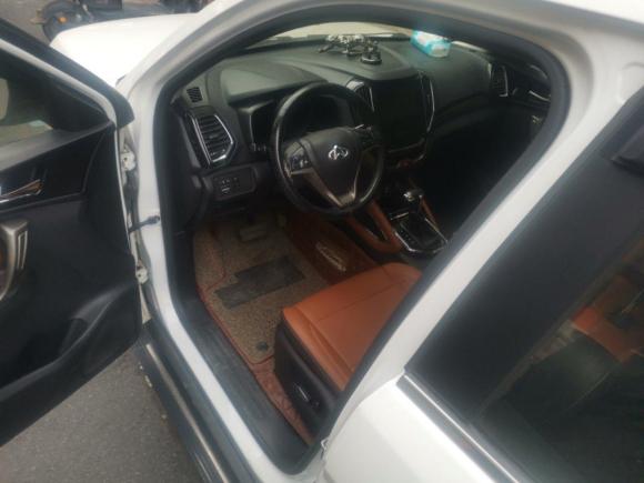 [湖州·浙E] 二手长安欧尚长安欧尚CX702017款 CX70T 1.5T 自动尊擎版