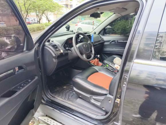 [湖州·浙E] 二手陆风陆风X82015款 探索版 2.0T 柴油4X2豪华型