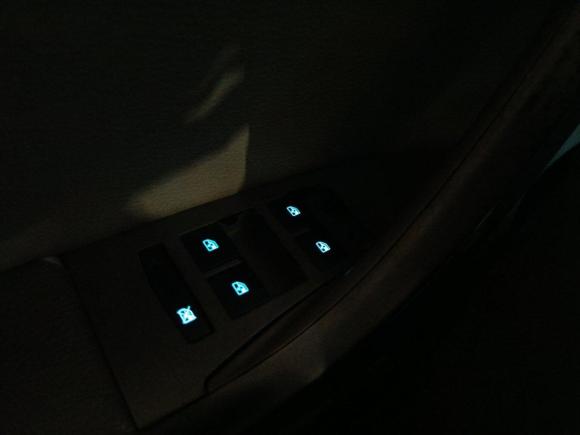 [武汉·鄂A] 二手别克英朗2013款 GT 1.6L 自动时尚版