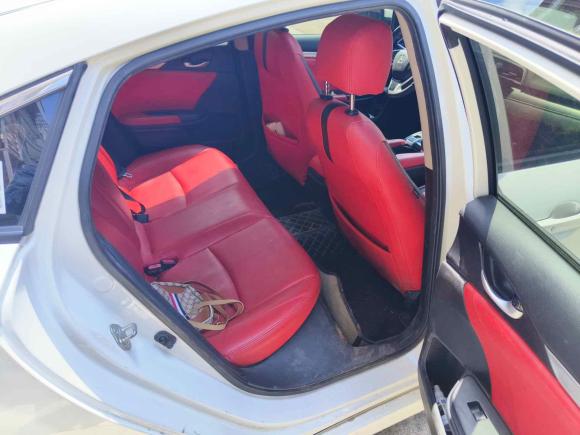 [义乌·赣E] 二手本田思域2016款 220TURBO CVT豪华版