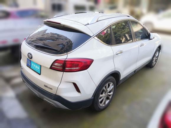 [杭州·浙A] 二手奔腾奔腾X802017款 2.0L 自动技术型