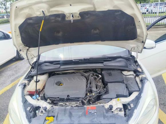 [嘉兴·川Y] 二手福特福克斯2015款 三厢 EcoBoost 180 自动精英型