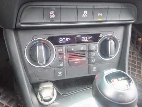 [无锡·苏B] 二手奥迪奥迪Q32018款 30周年年型 35 TFSI 时尚型