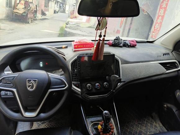 [武汉·鄂A] 二手宝骏宝骏5302020款 1.5T 手动舒适型 7座