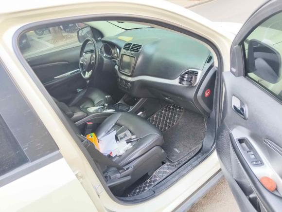 [金华·浙G] 二手道奇酷威2013款 2.4L 两驱尊尚版