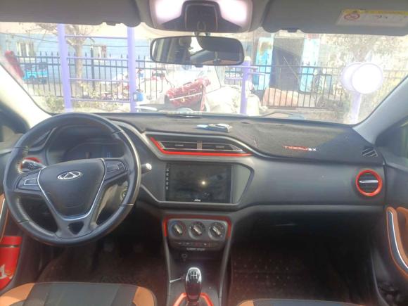 [青岛·鲁B] 二手奇瑞瑞虎3x2017款 1.5L 手动都市领先版