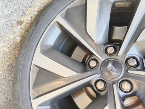 [苏州·苏E] 二手理想汽车理想ONE2021款 增程6座版