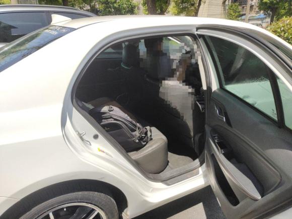 [上海·沪B] 二手比亚迪秦新能源2014款 1.5T 酷黑骑士旗舰型