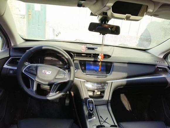 [济南·鲁A] 二手凯迪拉克凯迪拉克XT52017款 周年庆版 25T 豪华型