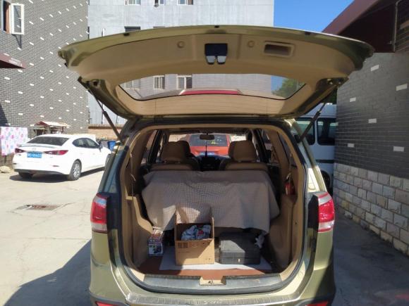 [北京·京E] 二手宝骏宝骏7302014款 1.5L 手动豪华导航ESP版 7座