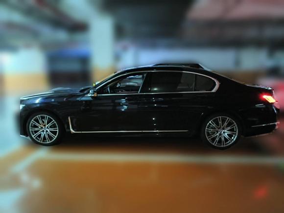[深圳·粤B] 二手宝马宝马7系2021款 740Li xDrive 行政型 豪华套装