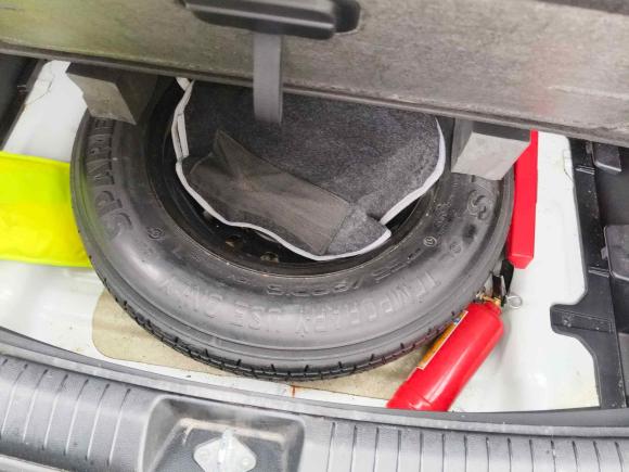 [深圳·粤S] 二手现代北京现代ix252017款 1.6L 自动智能型