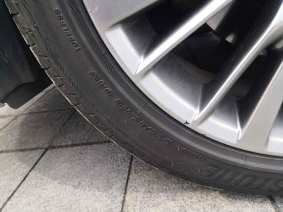 [无锡·苏B] 二手丰田凯美瑞2018款 双擎 2.5HG 豪华版