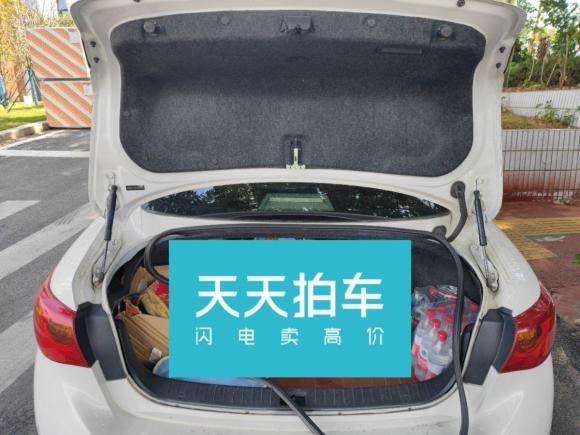 [南京·苏A] 二手英菲尼迪英菲尼迪Q502014款 3.7L 舒适版