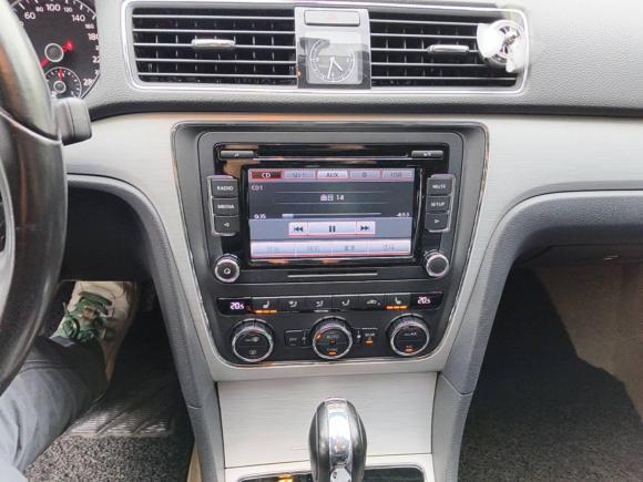[上海·皖A] 二手大众帕萨特2014款 2.0TSI DSG御尊版