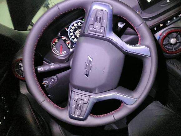 [上海·沪B] 二手雪佛兰开拓者2022款 轻混 650T RS Twin-Clutch四驱7座 擎版