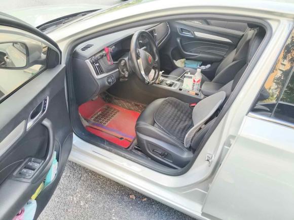 [上海·沪A] 二手荣威荣威i6新能源2019款 PLUS 50T 互联网荣耀旗舰版