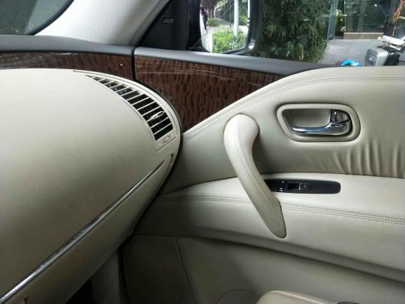 [深圳·粤B] 二手日产途乐2017款 5.6L 标准型