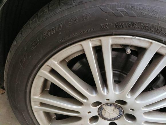 [上海·沪N] 二手奔驰奔驰E级2012款 E 300 L 优雅型