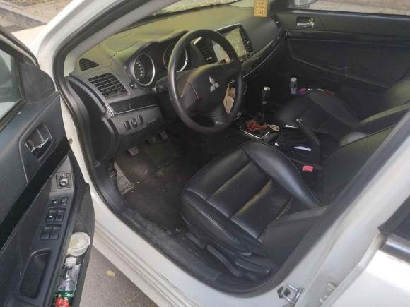 [西安·陕U] 二手三菱翼神2012款 致尚版 1.8L 手动豪华型