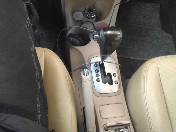 [苏州·苏E] 二手起亚狮跑2013款 2.0L 自动两驱版GL