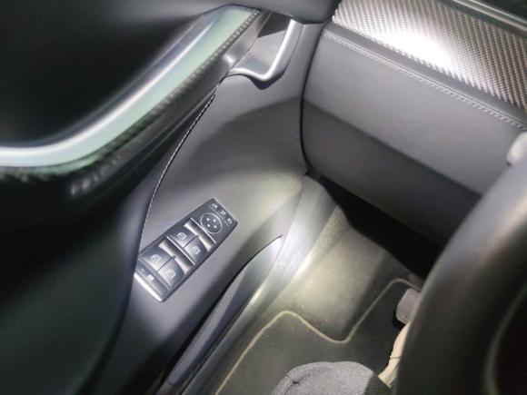 [上海·沪A] 二手特斯拉Model X2017款 Model X 100D 长续航版