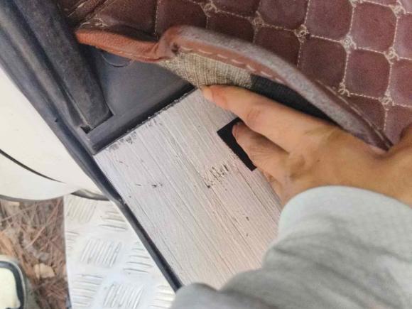 [常州·苏D] 二手依维柯依维柯褒迪2017款 3.0T尊享V36厢货中顶F1CE34818