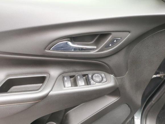 [深圳·粤B] 二手雪佛兰探界者2019款 535T 自动驰界版 国VI