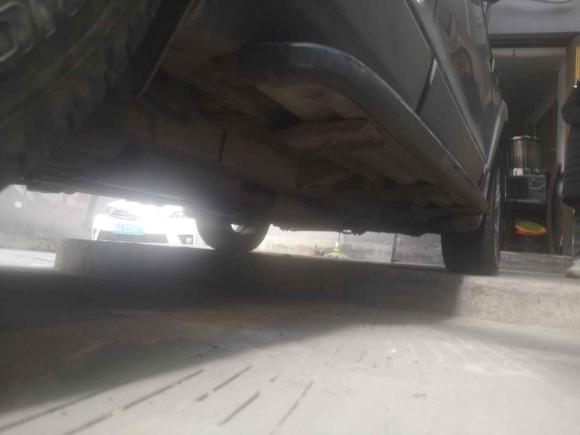 [温州·浙C] 二手雪佛兰科帕奇2011款 2.4 AT 7座豪华版