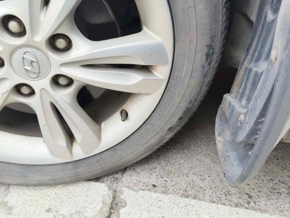 [义乌·浙G] 二手现代北京现代ix352010款 2.0L 自动两驱精英版GLS