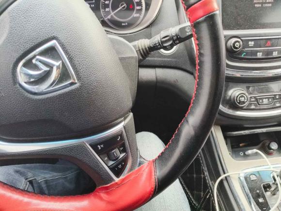 [南通·陕J] 二手宝骏宝骏5602016款 1.8L iAMT豪华型