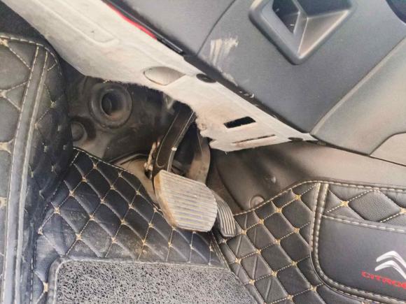 [宁波·浙B] 二手雪铁龙雪铁龙C4L2013款 1.8L 自动劲智版