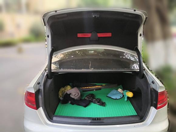 [佛山·粤A] 二手奥迪奥迪A4L2012款 2.0 TFSI 自动舒适型