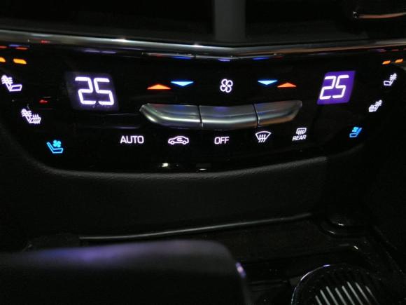 [上海·沪A] 二手凯迪拉克凯迪拉克CT6 PLUG-IN2017款 30E 领先型