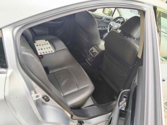 [上海·沪B] 二手斯巴鲁力狮2016款 2.5i 全驱荣耀版