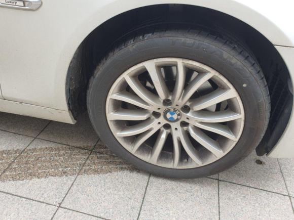 [济南·鲁C] 二手宝马宝马5系2014款 525Li 豪华设计套装