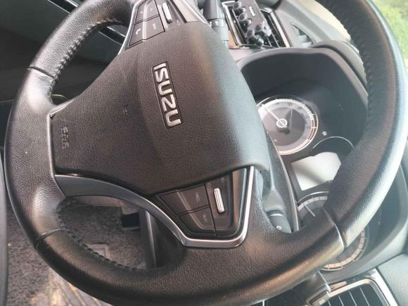 [南昌·赣M] 二手五十铃mu-X牧游侠2018款 1.9T 柴油自动四驱劲享版 5座