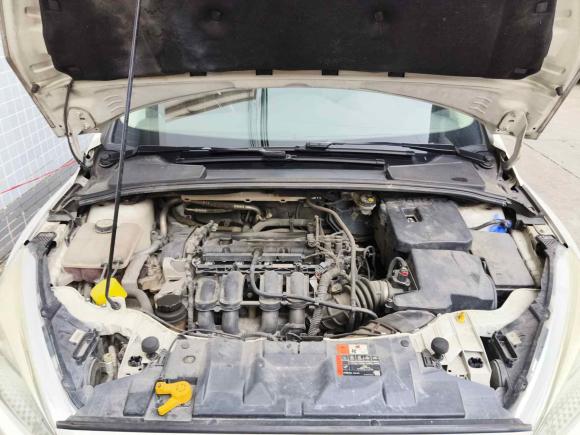 [佛山·粤X] 二手福特福克斯2017款 两厢 1.6L 自动风尚型智行版